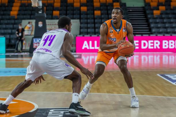 也更敢于尝 也更敢于尝